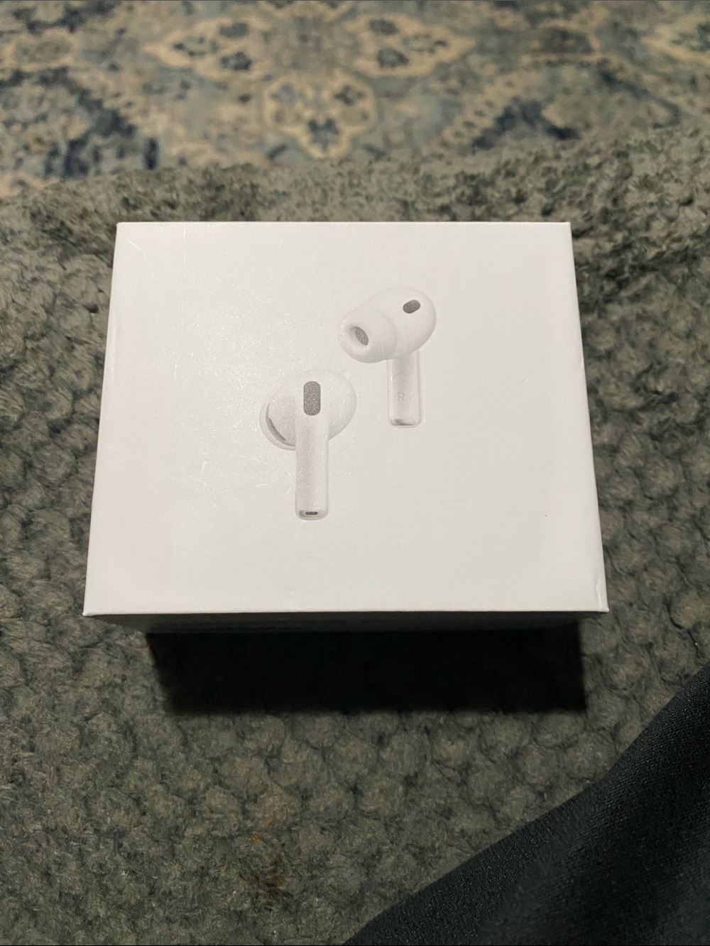 Apple White Wireless Earbuds Headset